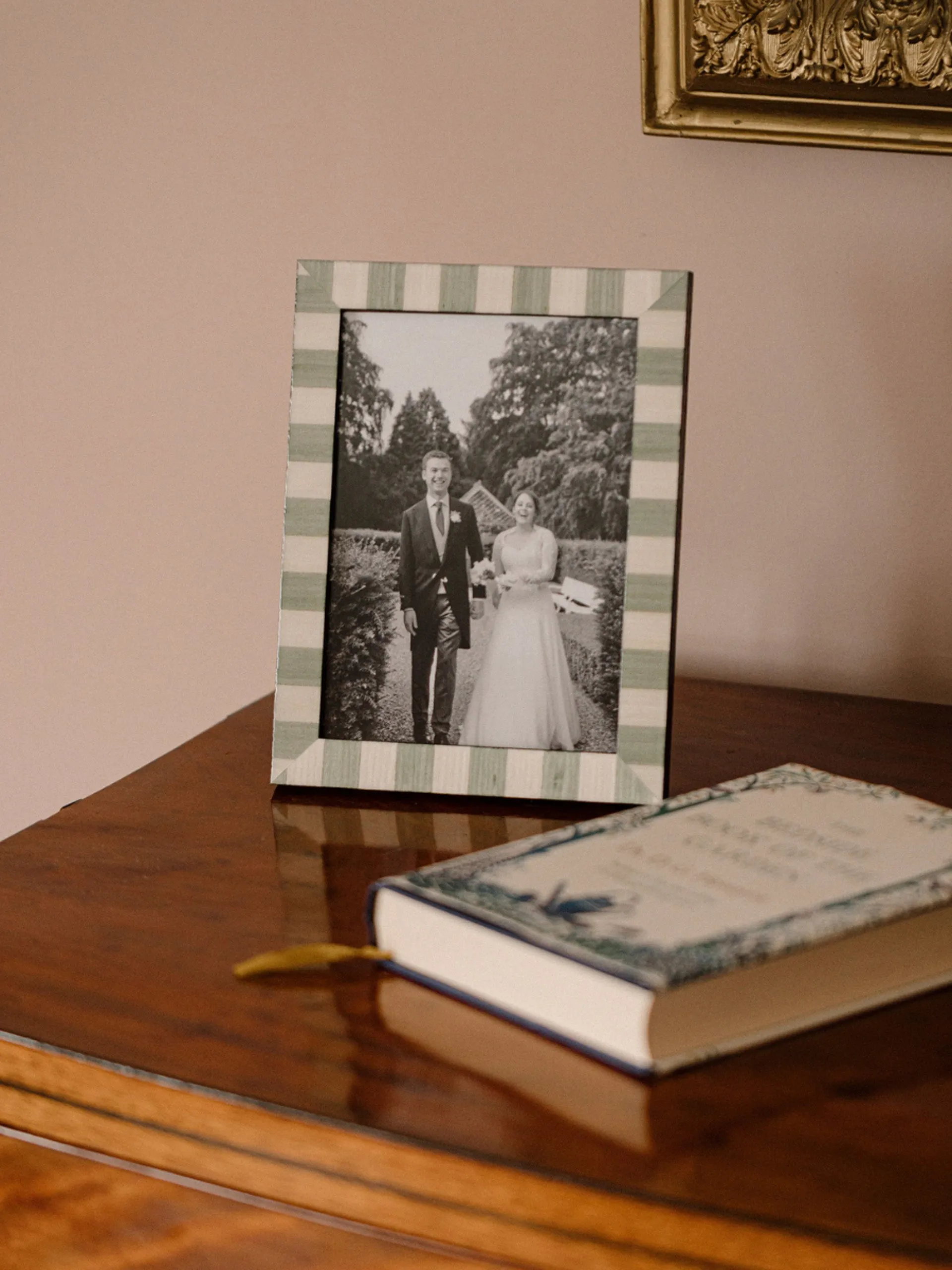Pistachio Delilah striped photo frame